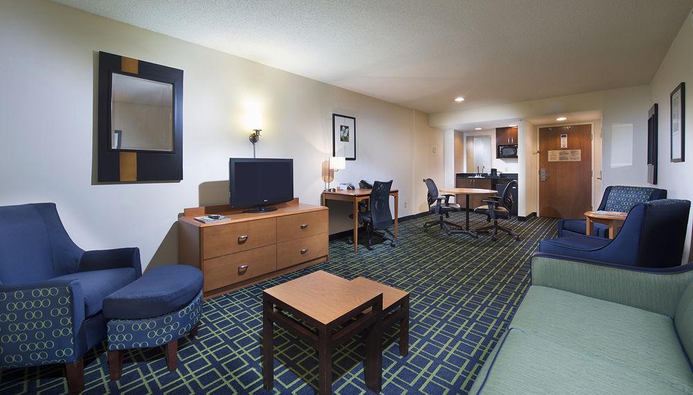 Fairfield Inn & Suites By Marriott Charleston Airport/Convention Center North Charleston Ngoại thất bức ảnh