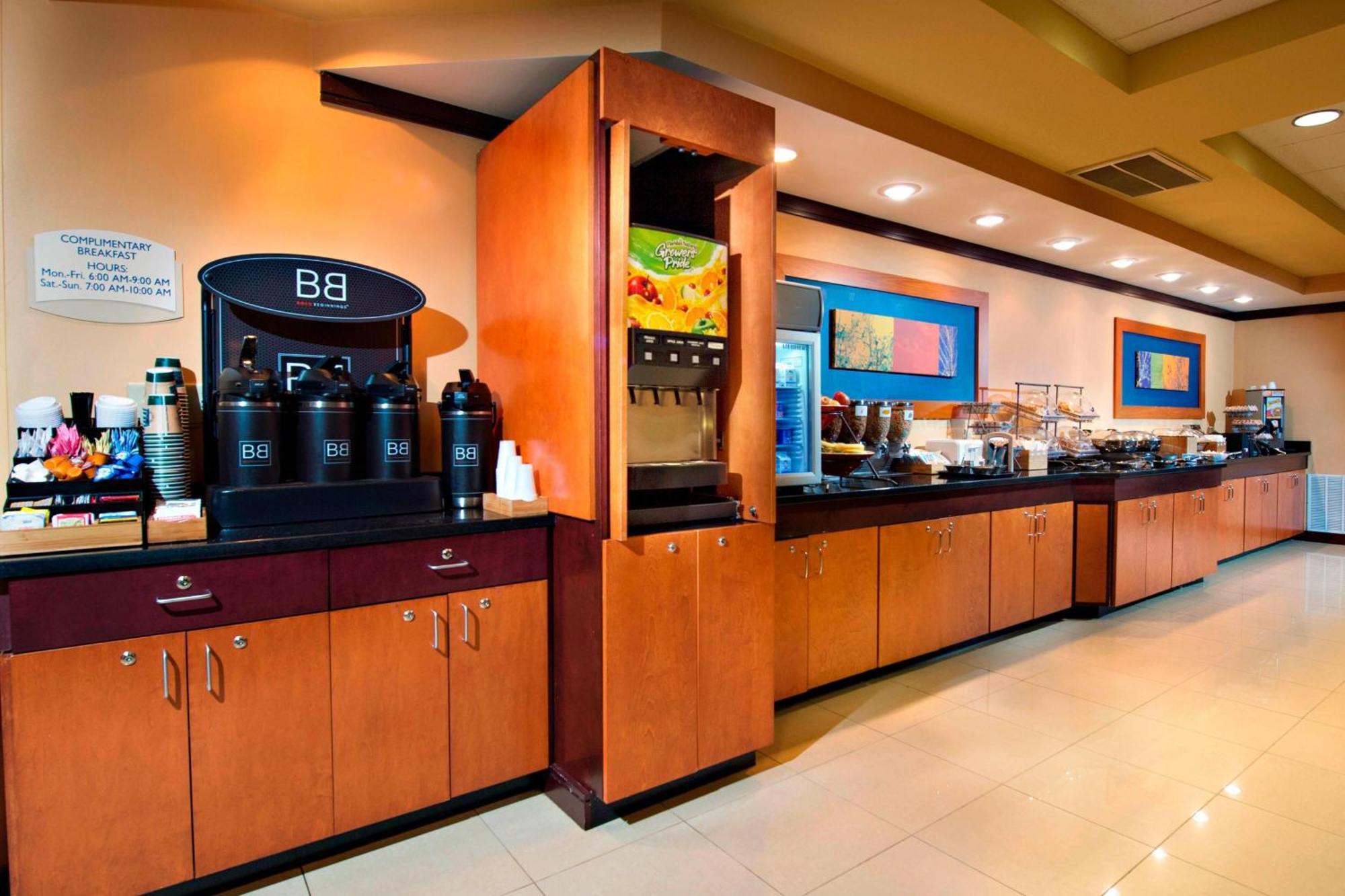 Fairfield Inn & Suites By Marriott Charleston Airport/Convention Center North Charleston Ngoại thất bức ảnh