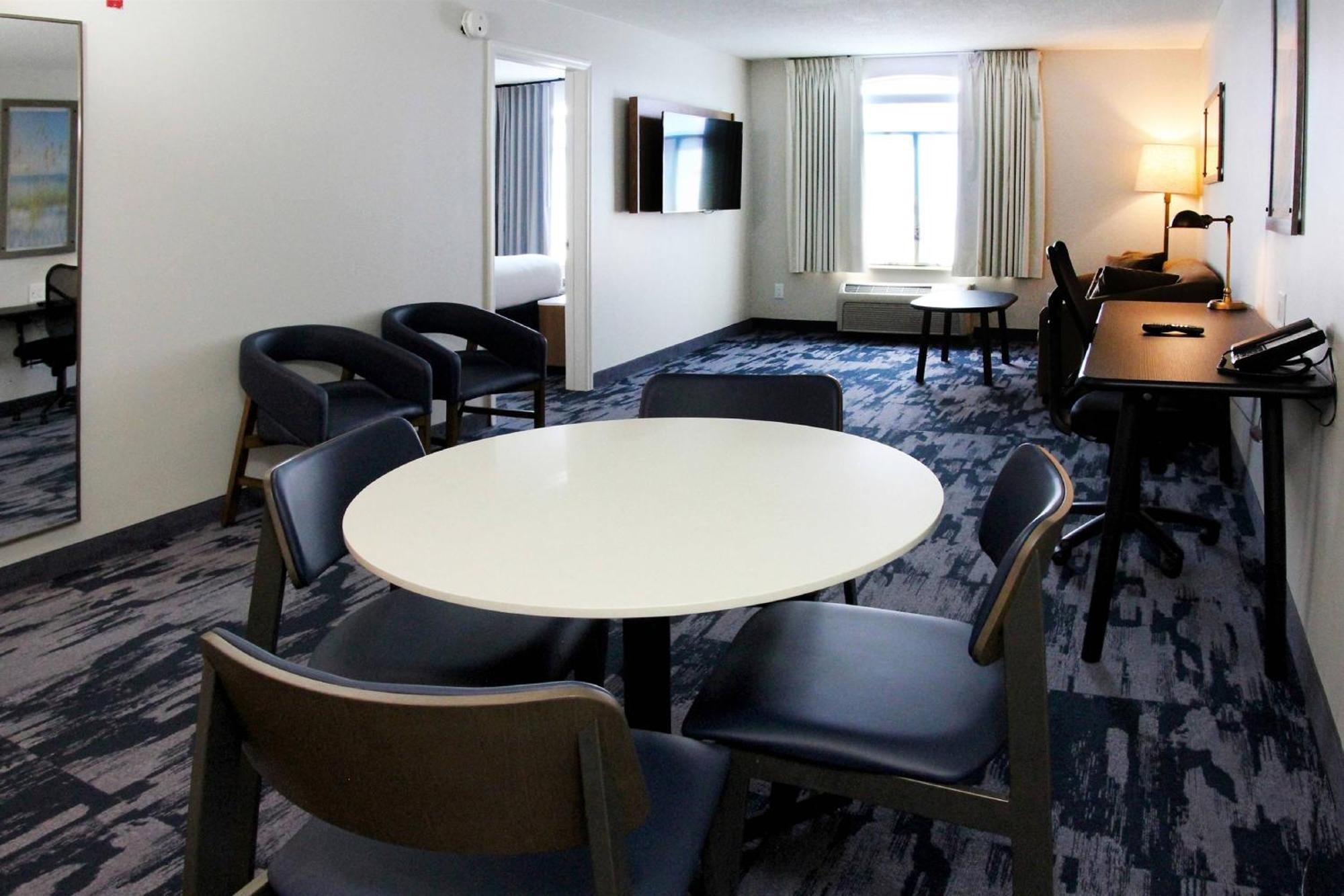 Fairfield Inn & Suites By Marriott Charleston Airport/Convention Center North Charleston Ngoại thất bức ảnh