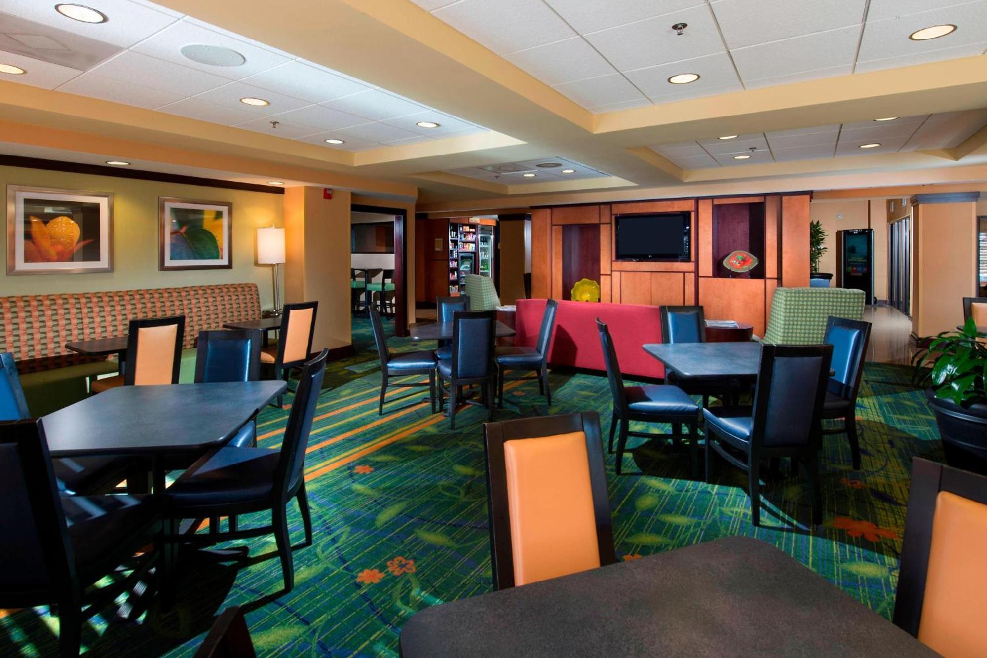Fairfield Inn & Suites By Marriott Charleston Airport/Convention Center North Charleston Ngoại thất bức ảnh