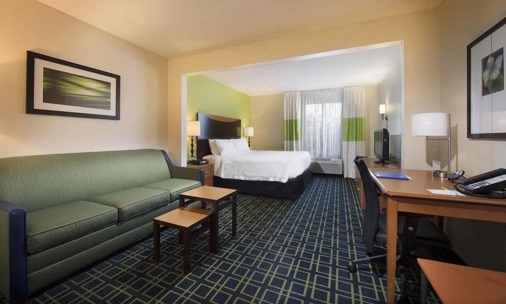 Fairfield Inn & Suites By Marriott Charleston Airport/Convention Center North Charleston Ngoại thất bức ảnh